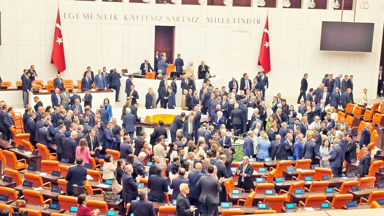 11 saatlik mesai