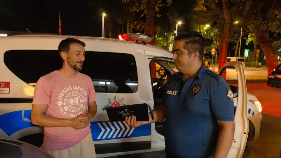30 bin TL çanta