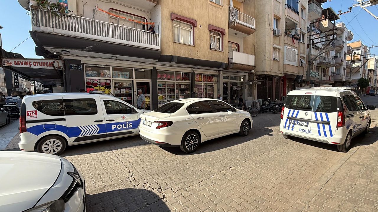 Koca Boğmaya Çalıştı