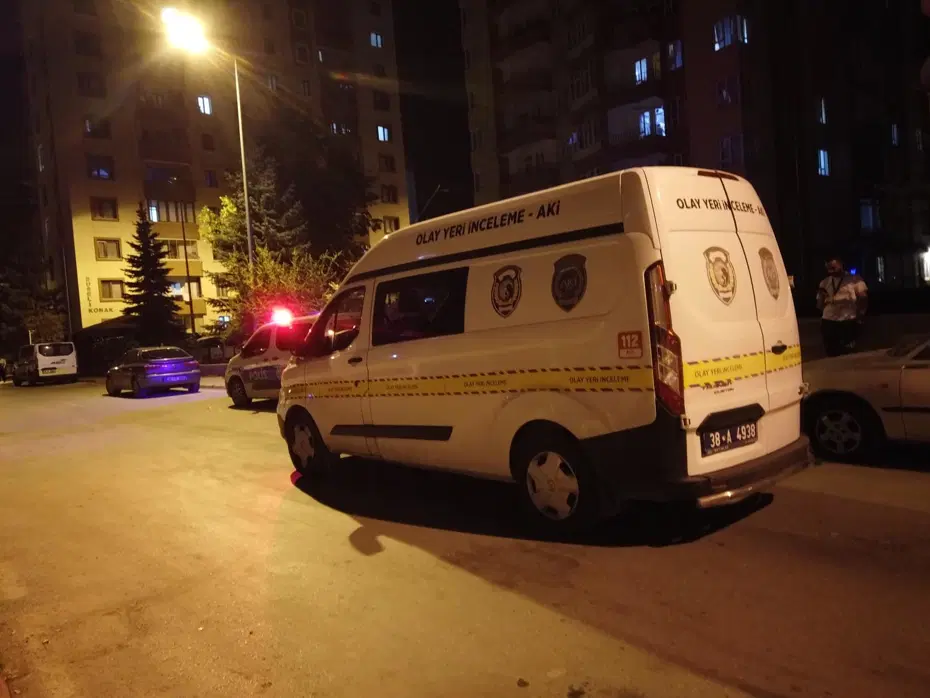 Yabancı Kadın Ölü